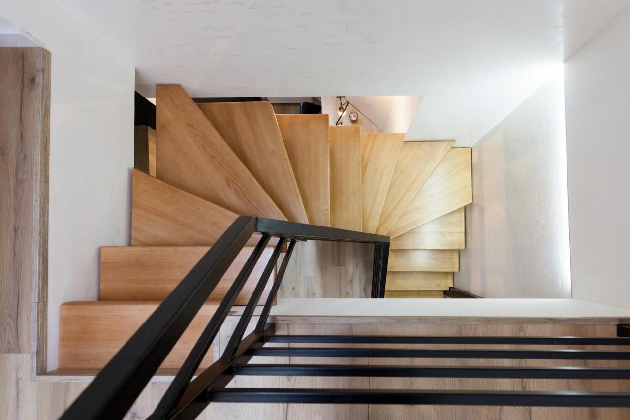 Leogrand Apartments On Khmelnytskoho 11 리비프 외부 사진