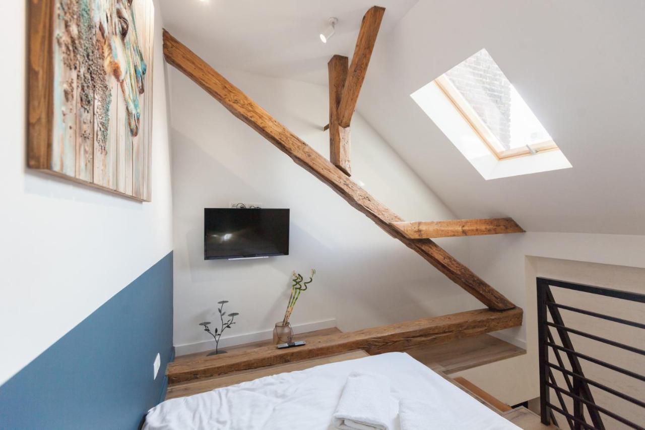 Leogrand Apartments On Khmelnytskoho 11 리비프 외부 사진