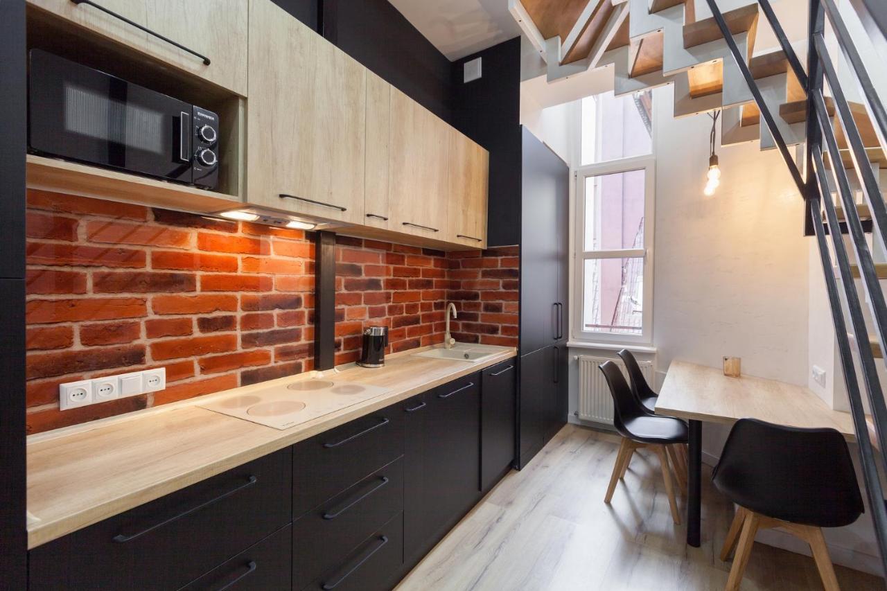 Leogrand Apartments On Khmelnytskoho 11 리비프 외부 사진